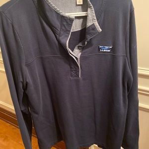 Women’s L.L. Bean sweatshirt